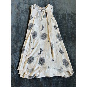 FREE PEOPLE TREE SWING TUNIC TOP BEIGE SLEEVELESS KEYHOLE ASYMETRICAL BOHO~SMALL